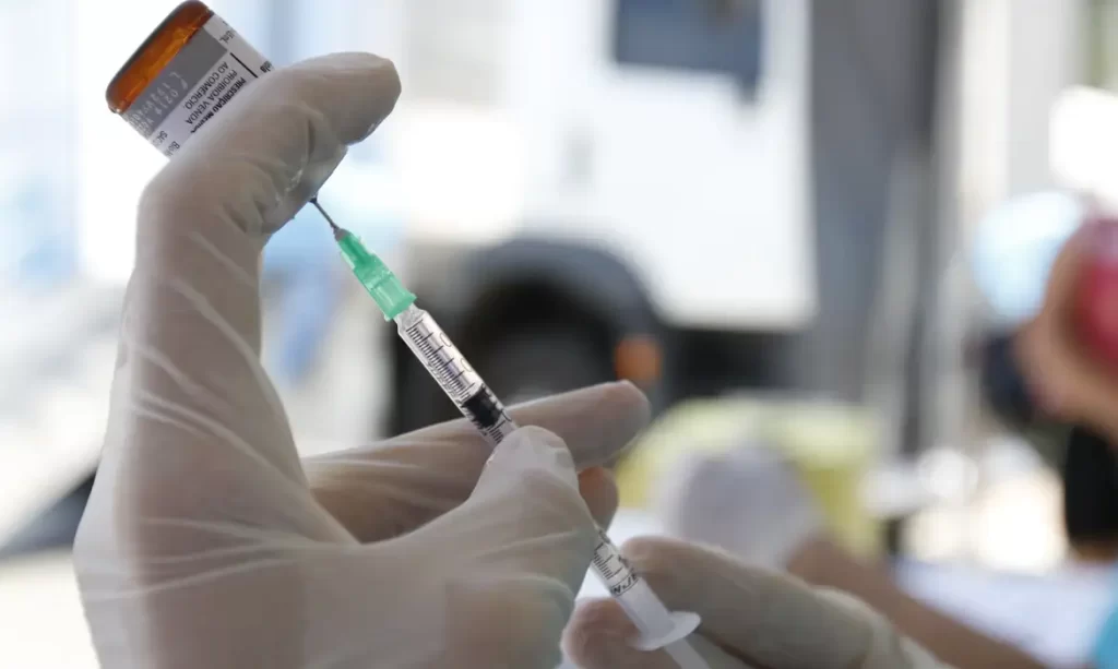 Casos de sarampo tiveram aumento de 34 vezes em 2025, alerta Opas Casos de sarampo tiveram aumento de 34 vezes em 2025, alerta Opas